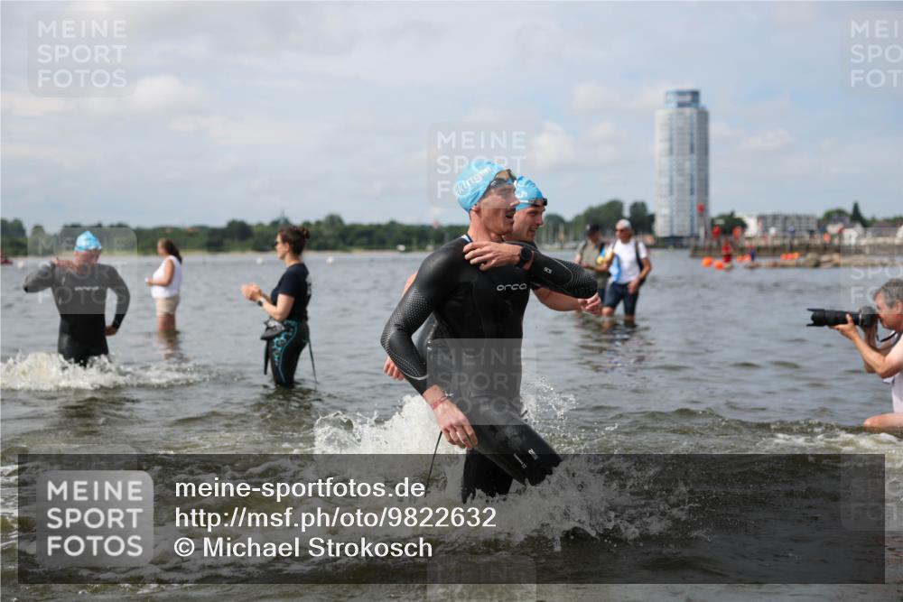 21.06.2026 - Viking Triathlon Michael Strokosch http://msf.ph/oto/9822632 21.06.2026 10:33:51 Schwimmen 28, 102, 154, 221, 249, 265, 343, 410, 432, 524, 537, 660, 664 meine-sportfotos.de