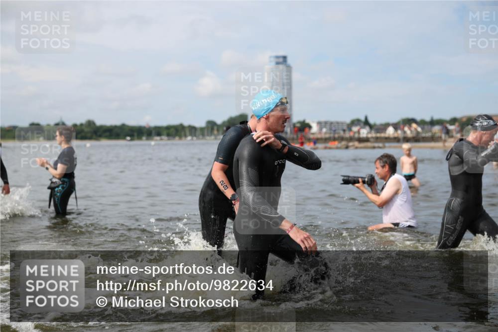 21.06.2026 - Viking Triathlon Michael Strokosch http://msf.ph/oto/9822634 21.06.2026 10:33:52 Schwimmen 28, 102, 154, 221, 249, 265, 343, 410, 432, 524, 660, 664 meine-sportfotos.de