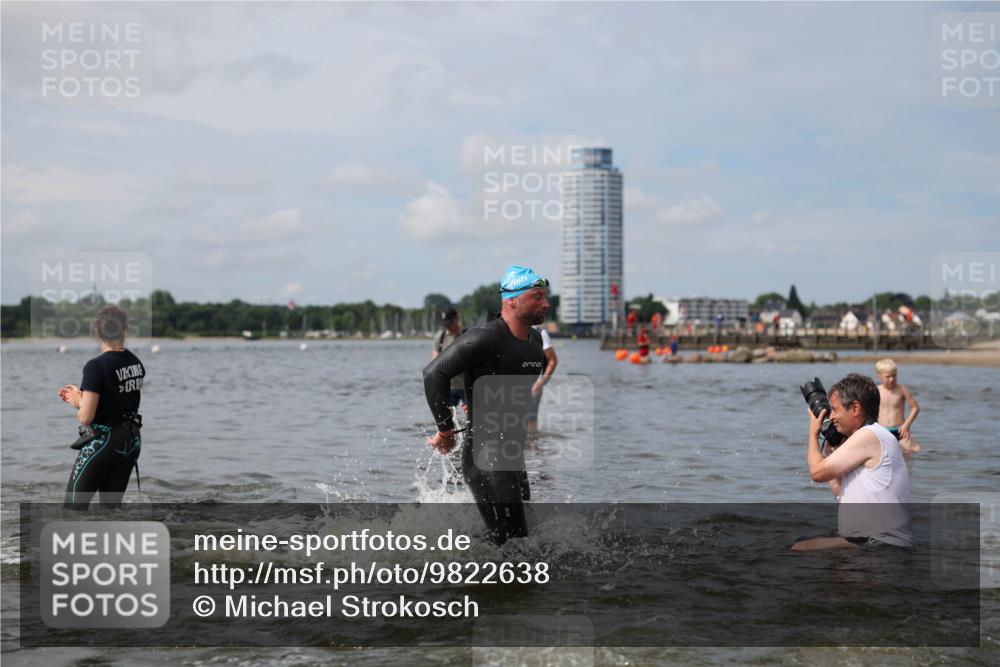 21.06.2026 - Viking Triathlon Michael Strokosch http://msf.ph/oto/9822638 21.06.2026 10:33:53 Schwimmen 28, 102, 154, 221, 249, 265, 343, 410, 432, 524, 660, 664 meine-sportfotos.de