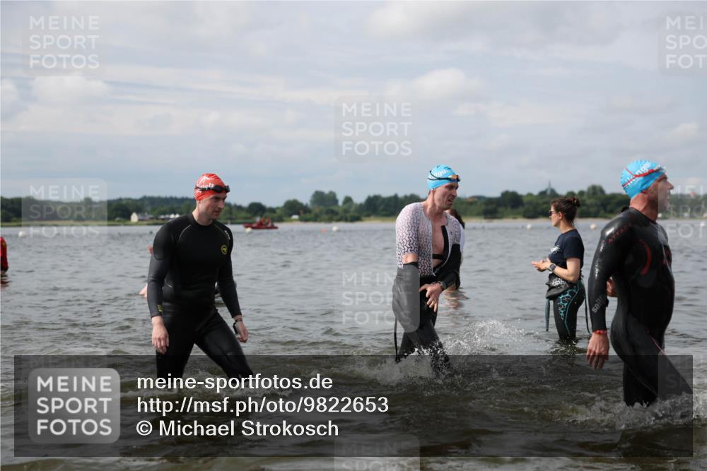 21.06.2026 - Viking Triathlon Michael Strokosch http://msf.ph/oto/9822653 21.06.2026 10:33:59 Schwimmen 28, 47, 102, 154, 221, 265, 343, 432, 462, 524, 627, 660, 664 meine-sportfotos.de