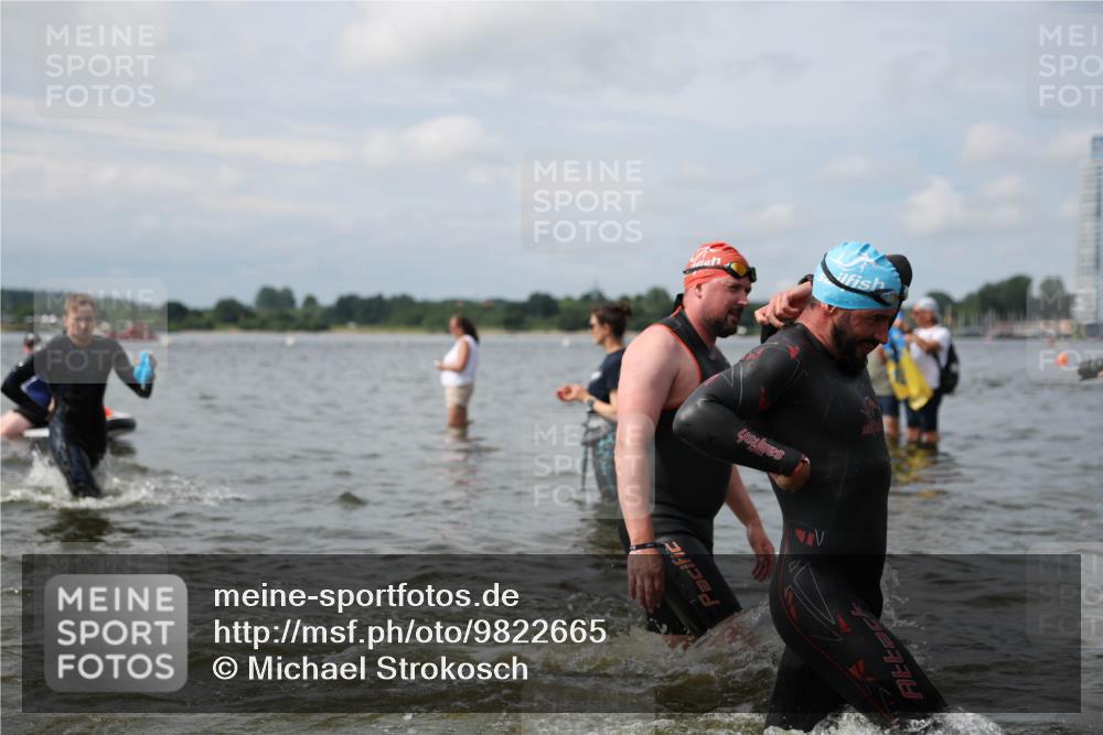 21.06.2026 - Viking Triathlon Michael Strokosch http://msf.ph/oto/9822665 21.06.2026 10:34:04 Schwimmen 47, 102, 154, 221, 343, 432, 462, 576, 627, 660, 664 meine-sportfotos.de