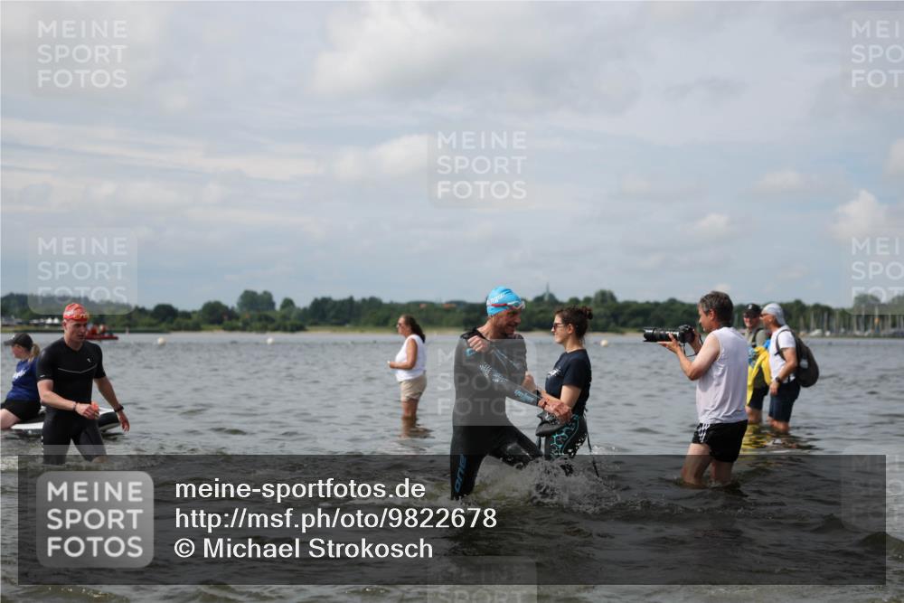 21.06.2026 - Viking Triathlon Michael Strokosch http://msf.ph/oto/9822678 21.06.2026 10:34:10 Schwimmen 30, 47, 90, 154, 170, 221, 432, 462, 576, 627, 660, 664 meine-sportfotos.de