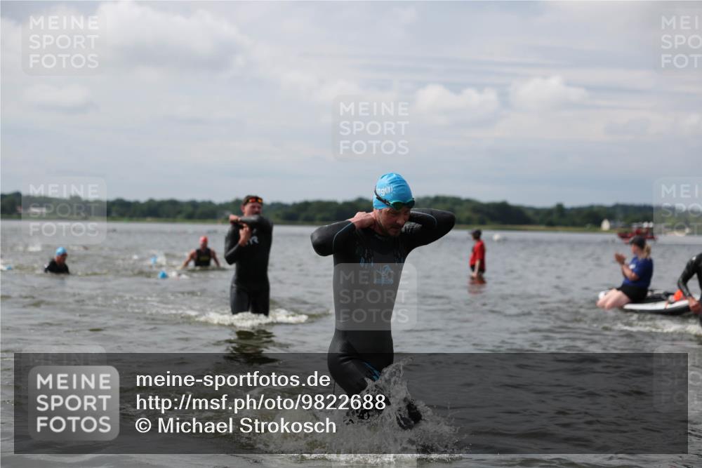 21.06.2026 - Viking Triathlon Michael Strokosch http://msf.ph/oto/9822688 21.06.2026 10:34:19 Schwimmen 30, 47, 90, 170, 462, 576, 627, 653 meine-sportfotos.de
