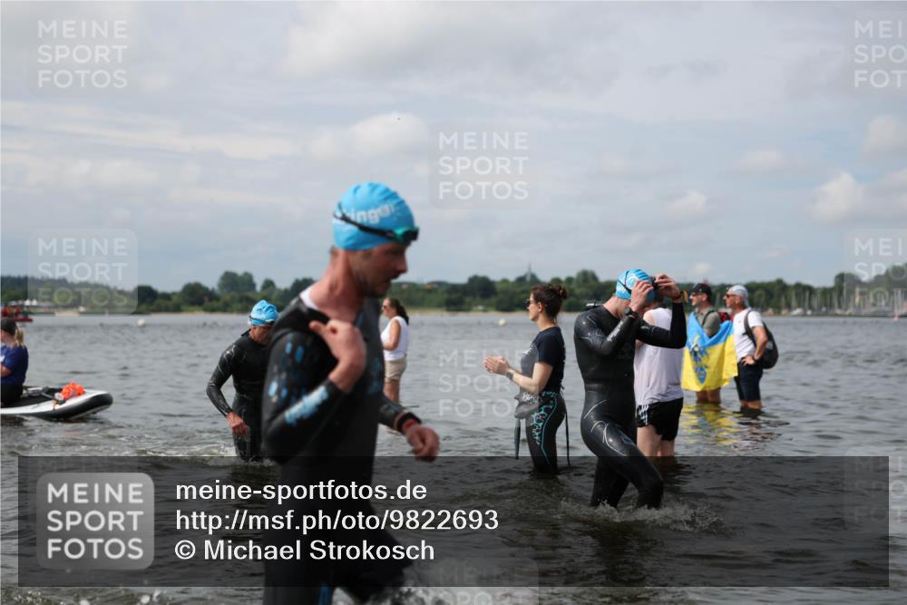 21.06.2026 - Viking Triathlon Michael Strokosch http://msf.ph/oto/9822693 21.06.2026 10:34:21 Schwimmen 30, 47, 90, 170, 391, 576, 627, 653 meine-sportfotos.de