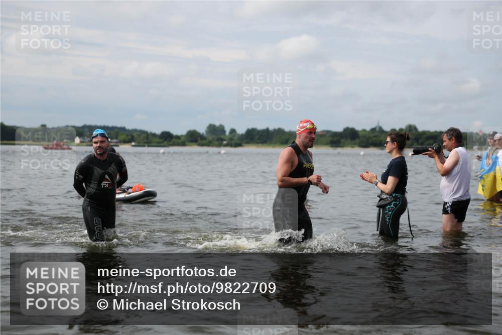 21.06.2026 - Viking Triathlon Michael Strokosch http://msf.ph/oto/9822709 21.06.2026 10:34:33 Schwimmen 51, 82, 118, 255, 386, 391, 440, 653 meine-sportfotos.de