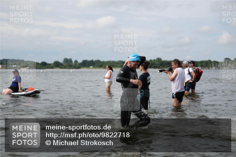 21.06.2026 - Viking Triathlon Michael Strokosch http://msf.ph/oto/9822718 21.06.2026 10:34:35 Schwimmen 51, 82, 118, 161, 255, 386, 391, 440, 536, 653 meine-sportfotos.de