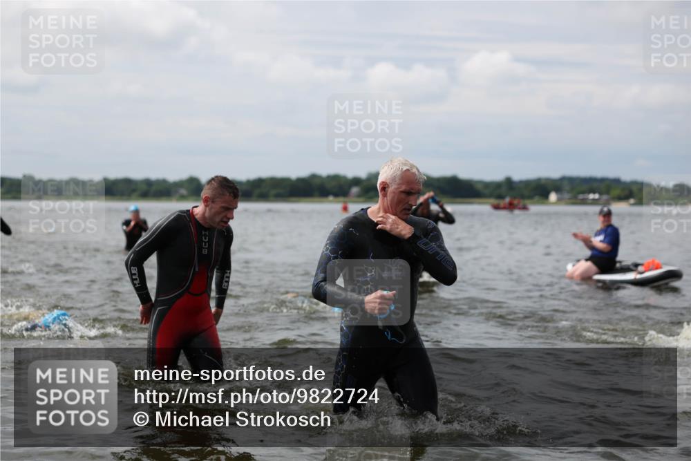 21.06.2026 - Viking Triathlon Michael Strokosch http://msf.ph/oto/9822724 21.06.2026 10:34:38 Schwimmen 26, 51, 82, 118, 161, 199, 255, 386, 391, 440, 536, 653 meine-sportfotos.de