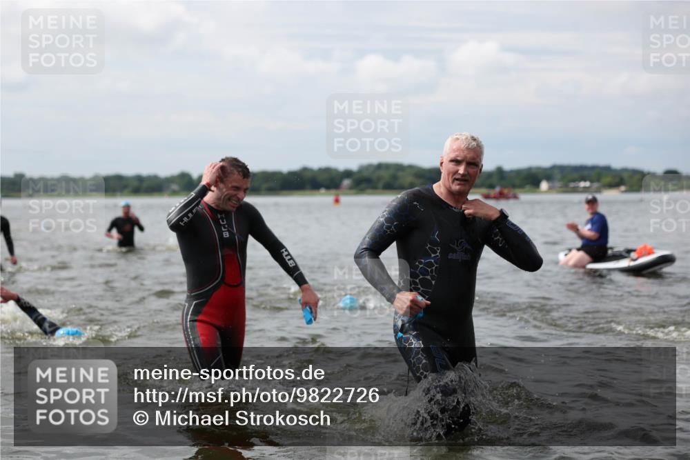 21.06.2026 - Viking Triathlon Michael Strokosch http://msf.ph/oto/9822726 21.06.2026 10:34:38 Schwimmen 26, 51, 82, 118, 161, 199, 255, 386, 391, 440, 536, 653 meine-sportfotos.de