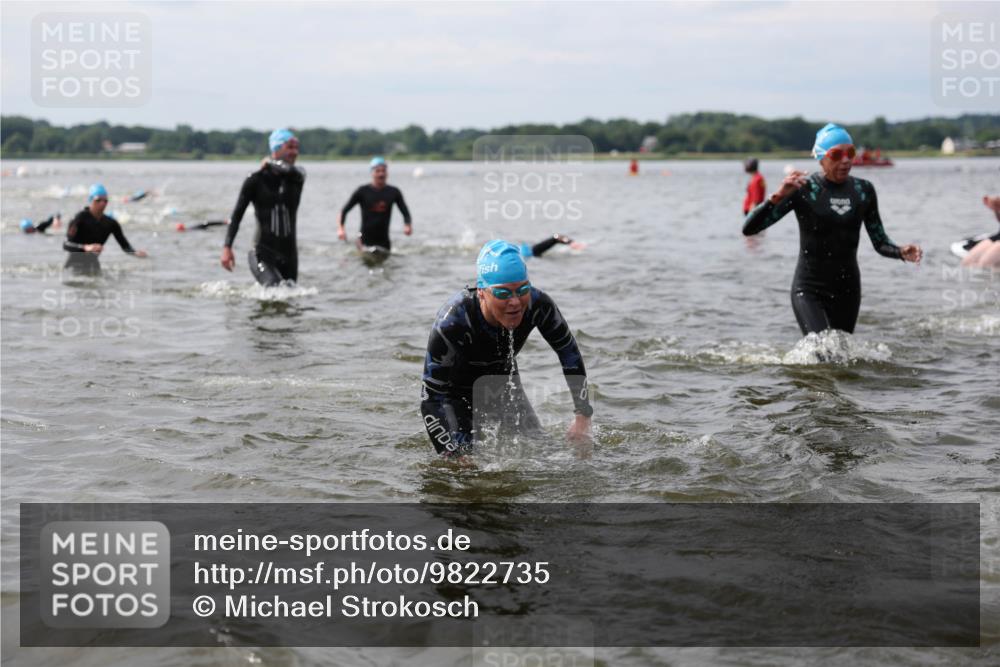 21.06.2026 - Viking Triathlon Michael Strokosch http://msf.ph/oto/9822735 21.06.2026 10:34:42 Schwimmen 26, 51, 82, 118, 161, 199, 255, 386, 391, 440, 536, 653 meine-sportfotos.de