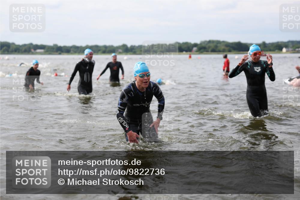 21.06.2026 - Viking Triathlon Michael Strokosch http://msf.ph/oto/9822736 21.06.2026 10:34:42 Schwimmen 26, 51, 82, 118, 161, 199, 255, 386, 391, 440, 536, 653 meine-sportfotos.de