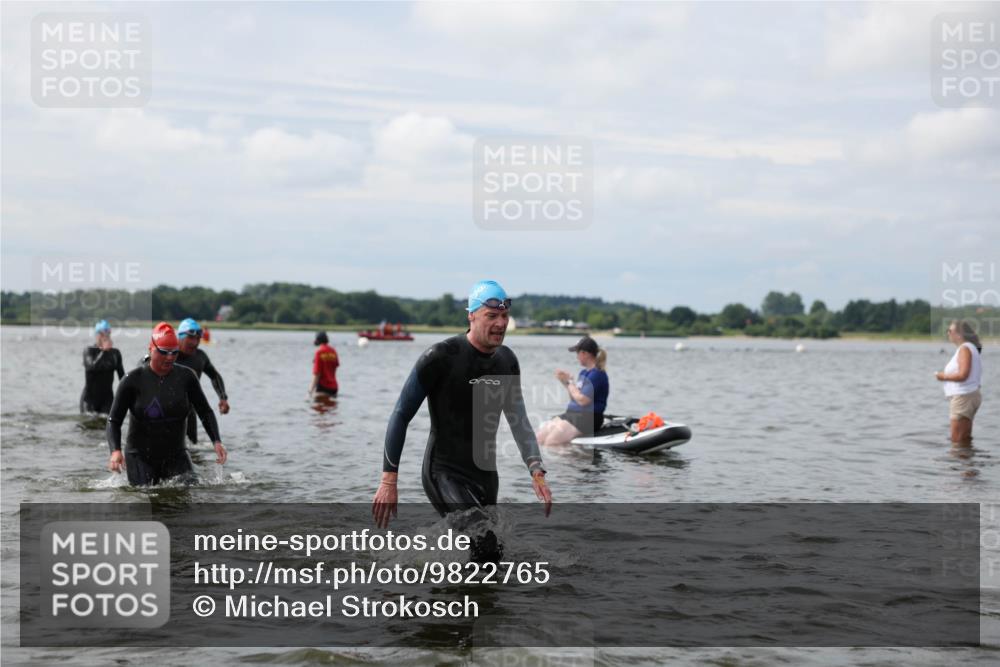 21.06.2026 - Viking Triathlon Michael Strokosch http://msf.ph/oto/9822765 21.06.2026 10:34:56 Schwimmen 18, 26, 100, 161, 199, 267, 372, 386, 536, 568, 621 meine-sportfotos.de