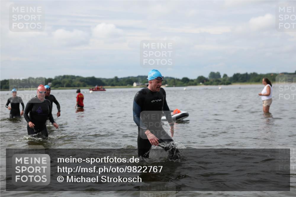 21.06.2026 - Viking Triathlon Michael Strokosch http://msf.ph/oto/9822767 21.06.2026 10:34:57 Schwimmen 18, 26, 100, 161, 199, 267, 372, 386, 536, 568, 621 meine-sportfotos.de