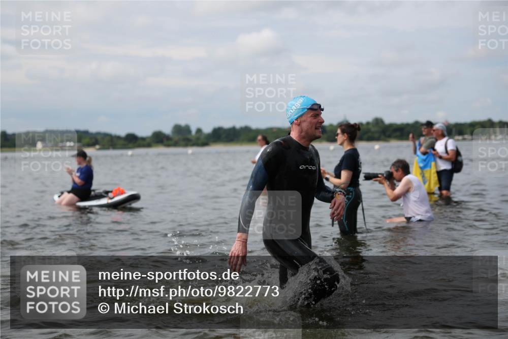 21.06.2026 - Viking Triathlon Michael Strokosch http://msf.ph/oto/9822773 21.06.2026 10:34:58 Schwimmen 18, 26, 100, 161, 199, 267, 372, 386, 536, 568, 621 meine-sportfotos.de