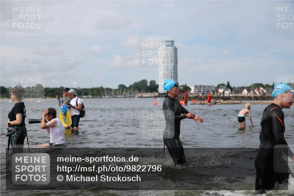 21.06.2026 - Viking Triathlon Michael Strokosch http://msf.ph/oto/9822796 21.06.2026 10:35:09 Schwimmen 18, 73, 100, 136, 194, 242, 372, 380, 430, 490, 568, 621, 623 meine-sportfotos.de