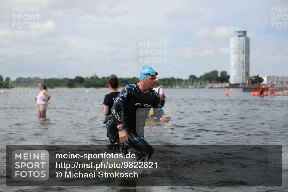 21.06.2026 - Viking Triathlon Michael Strokosch http://msf.ph/oto/9822821 21.06.2026 10:35:21 Schwimmen 49, 73, 136, 194, 226, 242, 311, 332, 380, 430, 490, 501, 551, 568, 623 meine-sportfotos.de