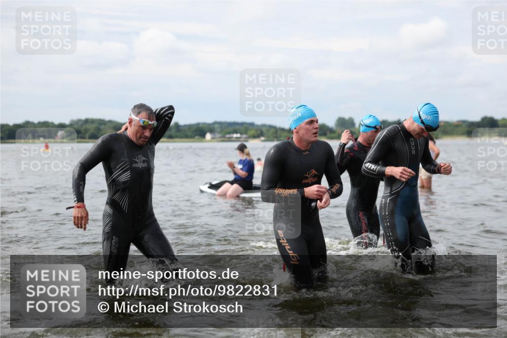 21.06.2026 - Viking Triathlon Michael Strokosch http://msf.ph/oto/9822831 21.06.2026 10:35:26 Schwimmen 49, 73, 136, 194, 226, 242, 311, 332, 380, 430, 490, 501, 551 meine-sportfotos.de