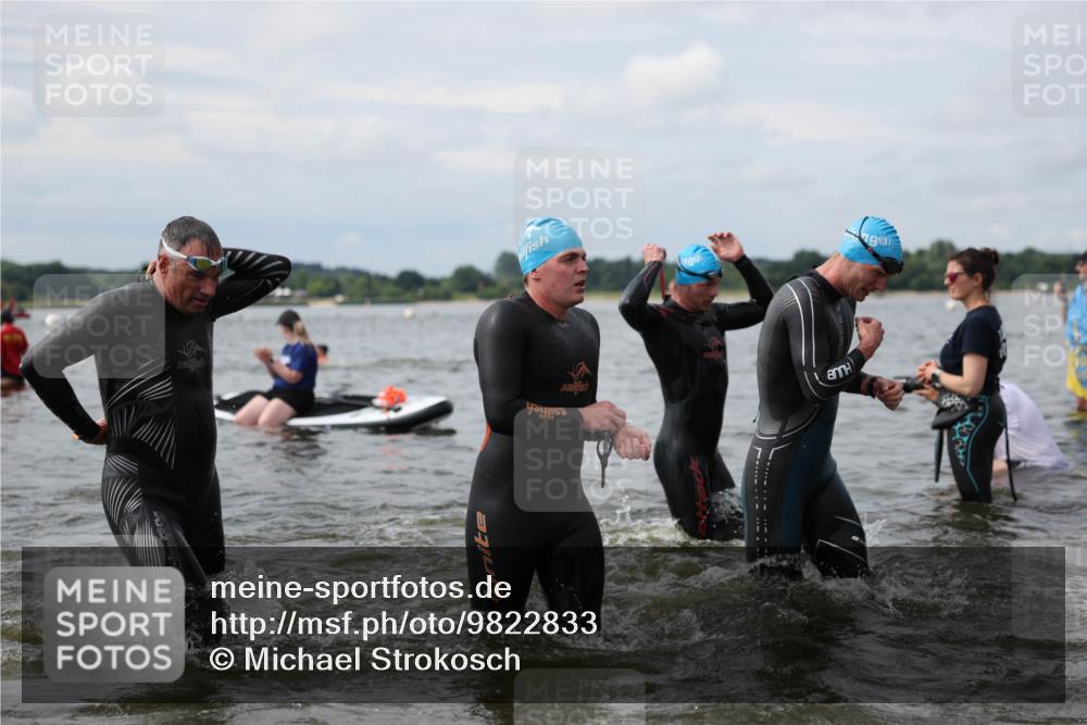 21.06.2026 - Viking Triathlon Michael Strokosch http://msf.ph/oto/9822833 21.06.2026 10:35:26 Schwimmen 49, 73, 136, 194, 226, 242, 311, 332, 380, 430, 490, 501, 551 meine-sportfotos.de
