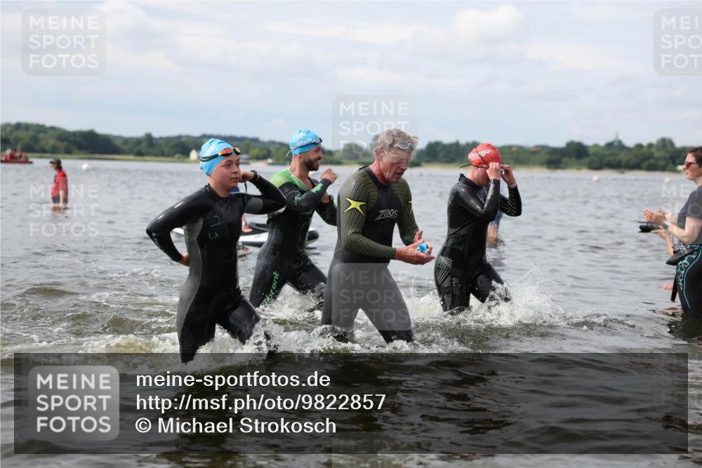21.06.2026 - Viking Triathlon Michael Strokosch http://msf.ph/oto/9822857 21.06.2026 10:35:55 Schwimmen 20, 137, 200, 202, 360, 472, 530, 560, 651 meine-sportfotos.de