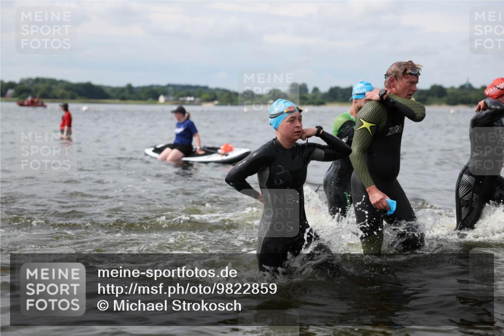 21.06.2026 - Viking Triathlon Michael Strokosch http://msf.ph/oto/9822859 21.06.2026 10:35:56 Schwimmen 20, 137, 200, 202, 360, 472, 530, 560, 651 meine-sportfotos.de