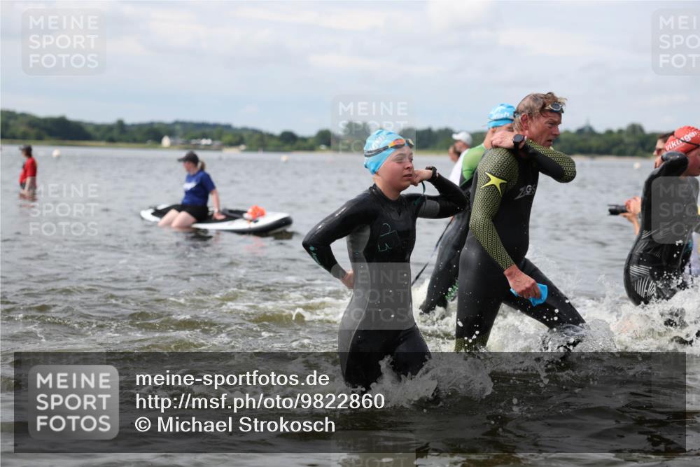 21.06.2026 - Viking Triathlon Michael Strokosch http://msf.ph/oto/9822860 21.06.2026 10:35:56 Schwimmen 20, 137, 200, 202, 360, 472, 530, 560, 651 meine-sportfotos.de