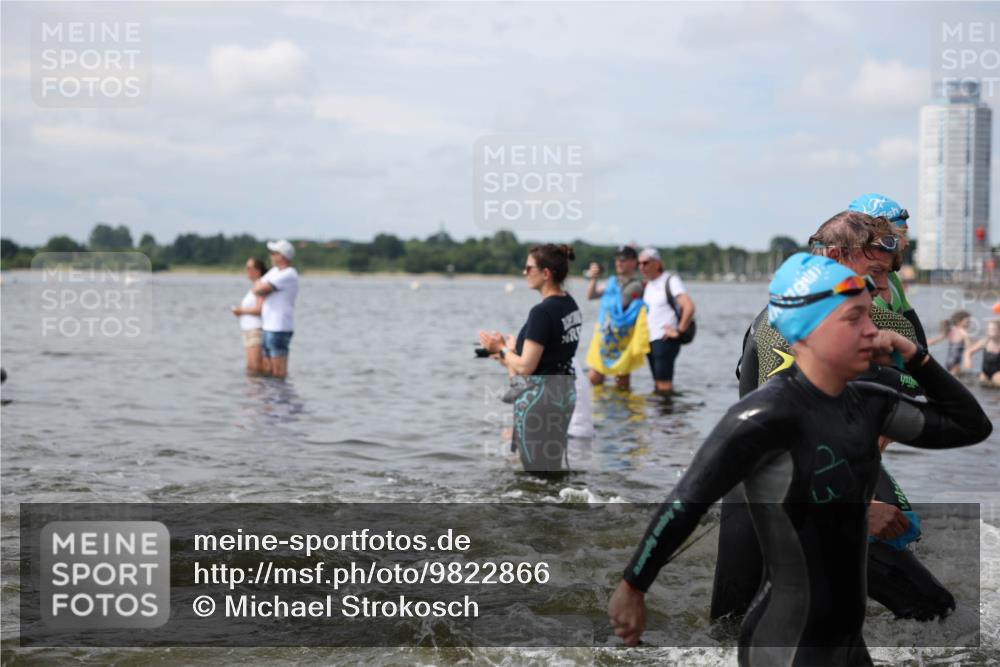 21.06.2026 - Viking Triathlon Michael Strokosch http://msf.ph/oto/9822866 21.06.2026 10:35:57 Schwimmen 20, 137, 200, 202, 323, 360, 472, 530, 560, 651, 656 meine-sportfotos.de