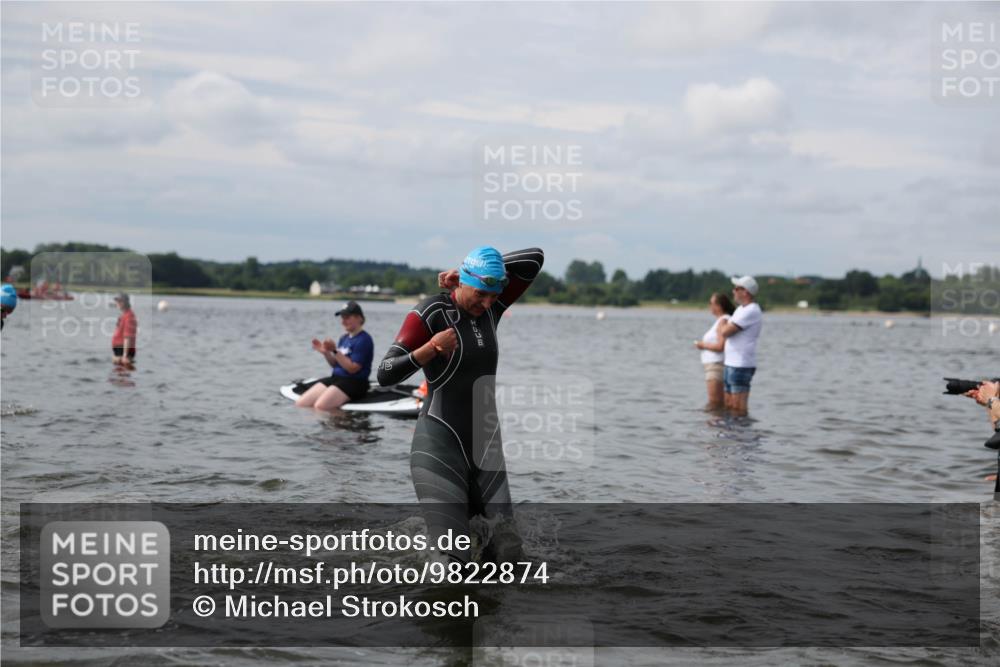 21.06.2026 - Viking Triathlon Michael Strokosch http://msf.ph/oto/9822874 21.06.2026 10:36:01 Schwimmen 20, 137, 200, 202, 323, 360, 472, 530, 556, 560, 651, 656 meine-sportfotos.de