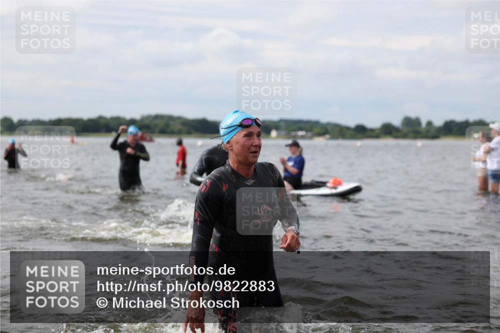 21.06.2026 - Viking Triathlon Michael Strokosch http://msf.ph/oto/9822883 21.06.2026 10:36:03 Schwimmen 20, 137, 200, 202, 205, 323, 360, 472, 530, 556, 560, 651, 656 meine-sportfotos.de