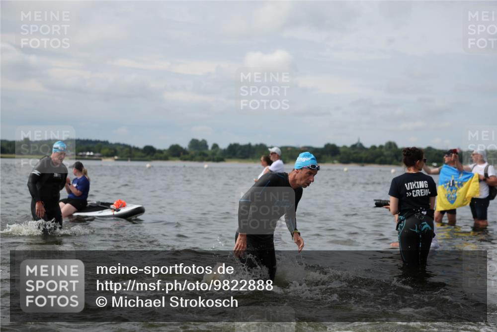 21.06.2026 - Viking Triathlon Michael Strokosch http://msf.ph/oto/9822888 21.06.2026 10:36:06 Schwimmen 16, 20, 113, 200, 205, 323, 360, 530, 556, 560, 656 meine-sportfotos.de
