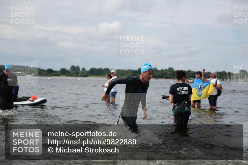 21.06.2026 - Viking Triathlon Michael Strokosch http://msf.ph/oto/9822889 21.06.2026 10:36:07 Schwimmen 16, 20, 113, 200, 205, 323, 360, 530, 556, 560, 656 meine-sportfotos.de