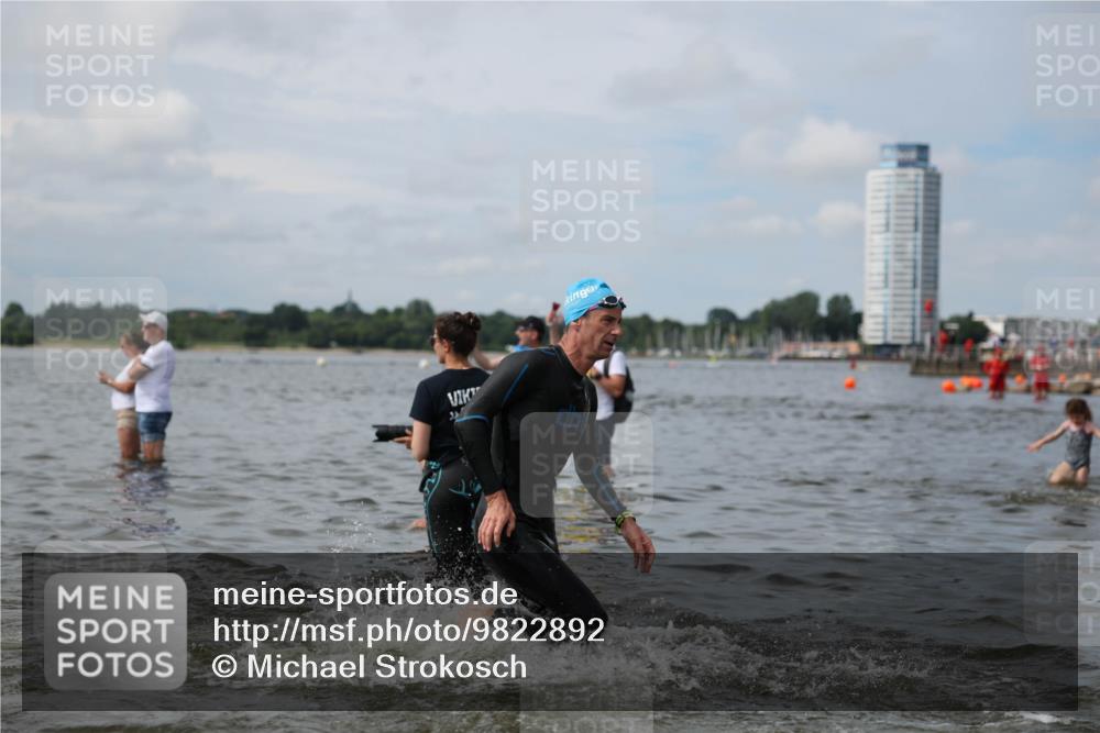 21.06.2026 - Viking Triathlon Michael Strokosch http://msf.ph/oto/9822892 21.06.2026 10:36:07 Schwimmen 16, 20, 113, 200, 205, 323, 360, 530, 556, 560, 656 meine-sportfotos.de