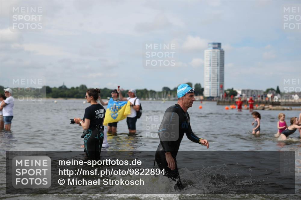 21.06.2026 - Viking Triathlon Michael Strokosch http://msf.ph/oto/9822894 21.06.2026 10:36:08 Schwimmen 16, 20, 113, 200, 205, 323, 360, 530, 556, 560, 656 meine-sportfotos.de