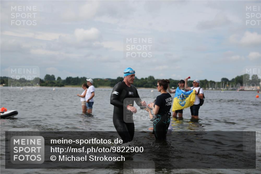 21.06.2026 - Viking Triathlon Michael Strokosch http://msf.ph/oto/9822900 21.06.2026 10:36:10 Schwimmen 16, 43, 113, 200, 205, 323, 360, 475, 530, 556, 560, 604, 656 meine-sportfotos.de
