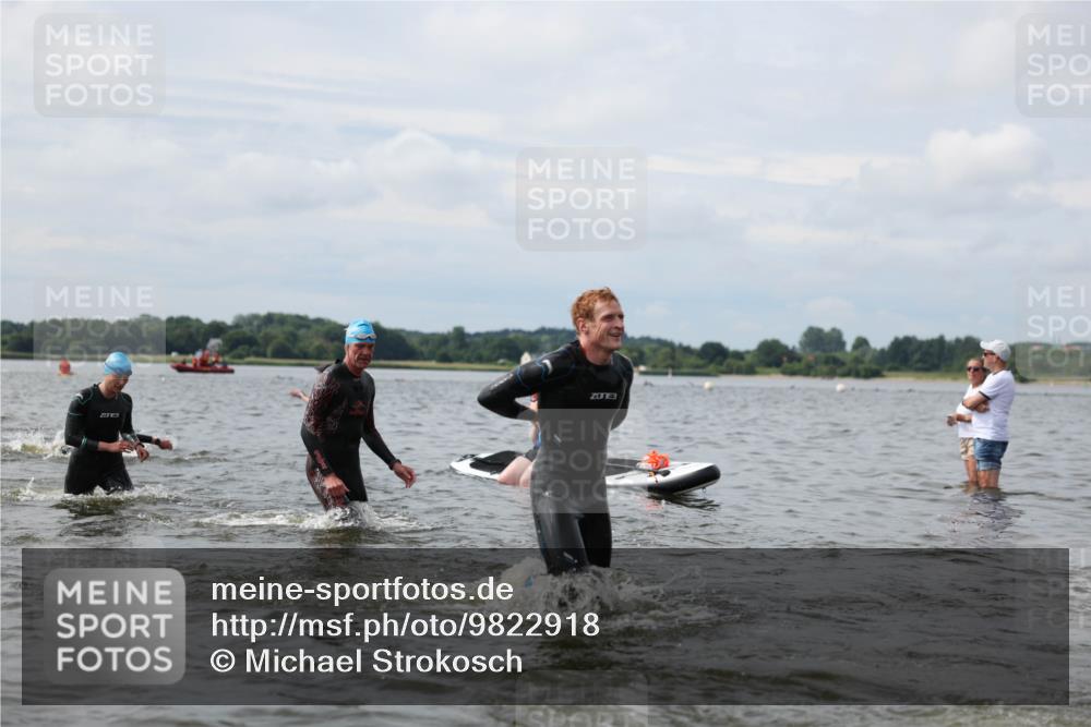 21.06.2026 - Viking Triathlon Michael Strokosch http://msf.ph/oto/9822918 21.06.2026 10:36:17 Schwimmen 16, 43, 113, 205, 323, 475, 543, 556, 560, 604, 612, 656 meine-sportfotos.de