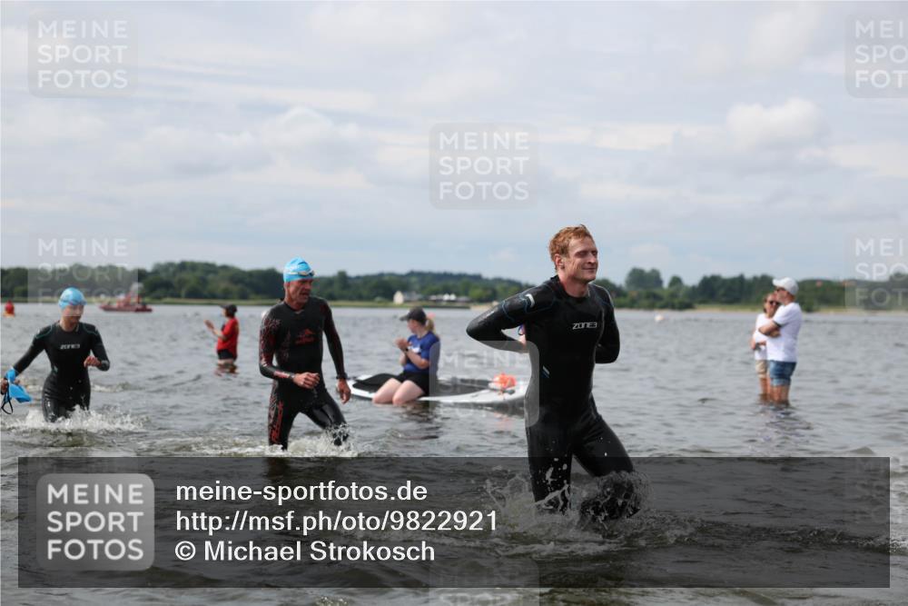 21.06.2026 - Viking Triathlon Michael Strokosch http://msf.ph/oto/9822921 21.06.2026 10:36:17 Schwimmen 16, 43, 113, 205, 323, 475, 543, 556, 560, 604, 612, 656 meine-sportfotos.de