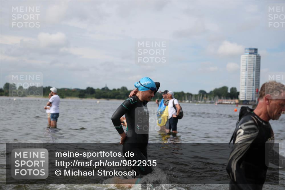 21.06.2026 - Viking Triathlon Michael Strokosch http://msf.ph/oto/9822935 21.06.2026 10:36:23 Schwimmen 16, 43, 113, 205, 219, 404, 475, 543, 556, 604, 612, 648 meine-sportfotos.de