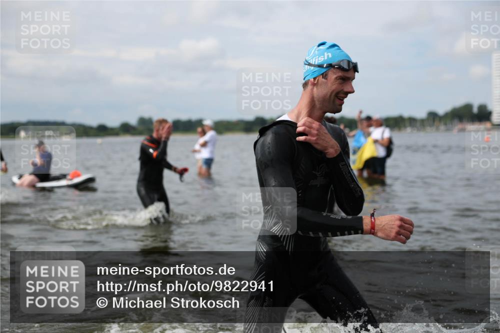 21.06.2026 - Viking Triathlon Michael Strokosch http://msf.ph/oto/9822941 21.06.2026 10:36:26 Schwimmen 16, 43, 113, 205, 219, 404, 475, 543, 604, 612, 648 meine-sportfotos.de