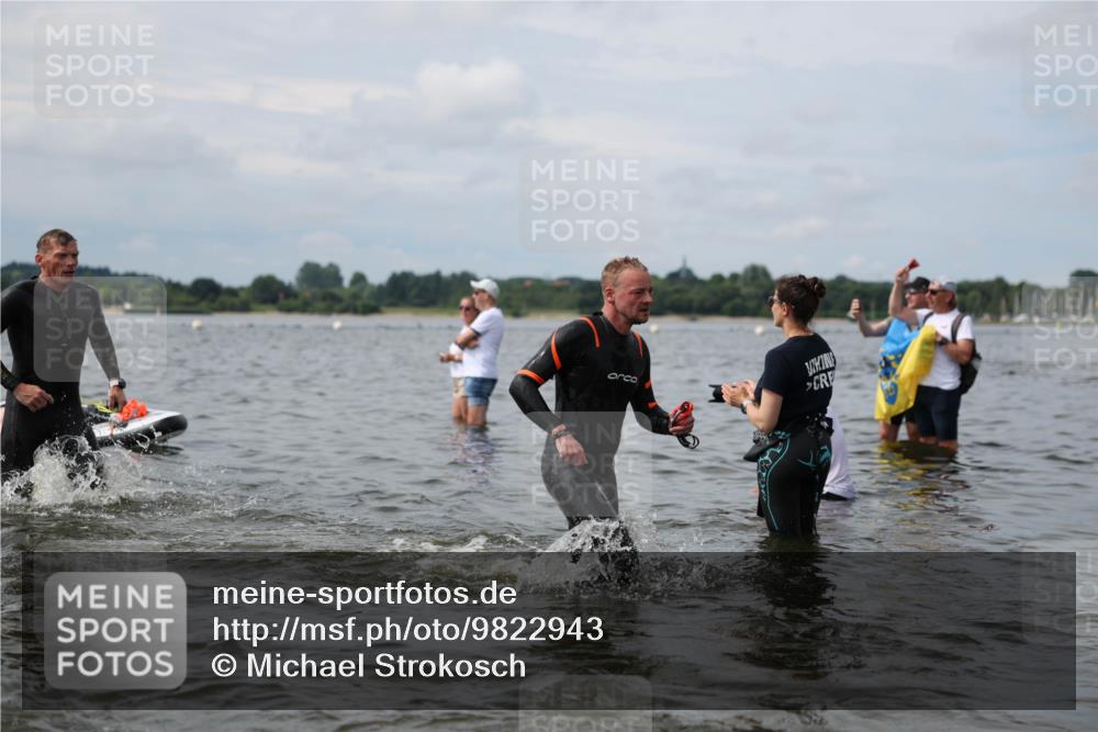 21.06.2026 - Viking Triathlon Michael Strokosch http://msf.ph/oto/9822943 21.06.2026 10:36:27 Schwimmen 16, 43, 113, 205, 219, 404, 475, 526, 543, 604, 612, 648 meine-sportfotos.de