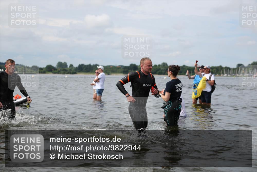 21.06.2026 - Viking Triathlon Michael Strokosch http://msf.ph/oto/9822944 21.06.2026 10:36:27 Schwimmen 16, 43, 113, 205, 219, 404, 475, 526, 543, 604, 612, 648 meine-sportfotos.de