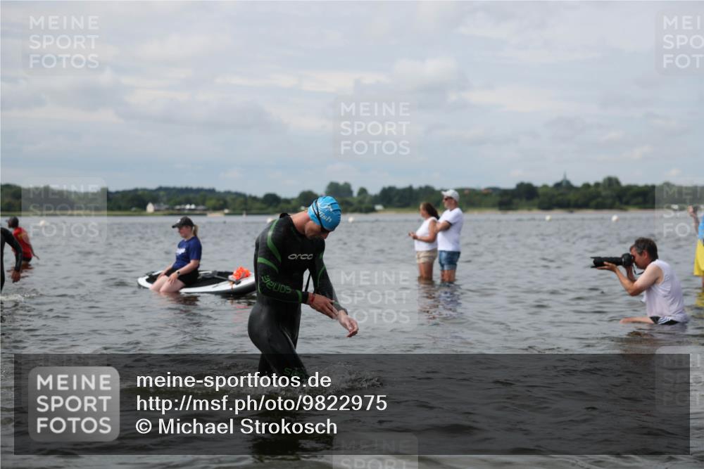 21.06.2026 - Viking Triathlon Michael Strokosch http://msf.ph/oto/9822975 21.06.2026 10:36:42 Schwimmen 68, 87, 122, 219, 325, 364, 395, 404, 526, 606, 648 meine-sportfotos.de