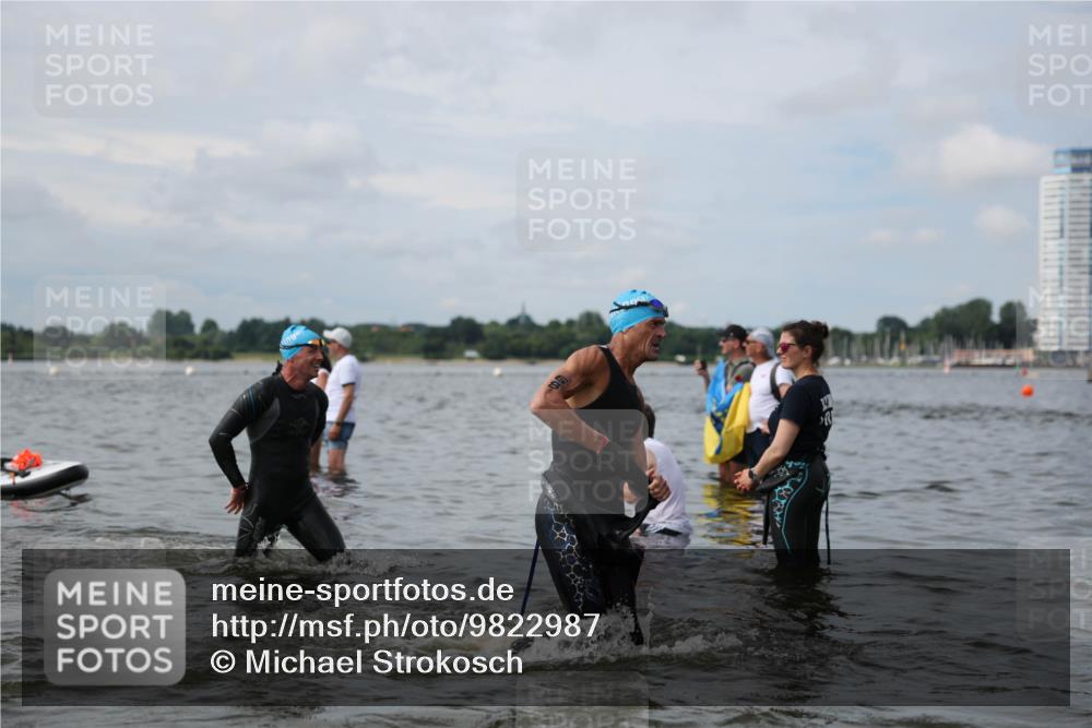21.06.2026 - Viking Triathlon Michael Strokosch http://msf.ph/oto/9822987 21.06.2026 10:36:48 Schwimmen 68, 84, 87, 122, 186, 219, 325, 364, 395, 407, 526, 606 meine-sportfotos.de