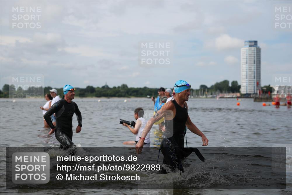 21.06.2026 - Viking Triathlon Michael Strokosch http://msf.ph/oto/9822989 21.06.2026 10:36:49 Schwimmen 68, 84, 87, 122, 186, 325, 364, 395, 407, 526, 606 meine-sportfotos.de