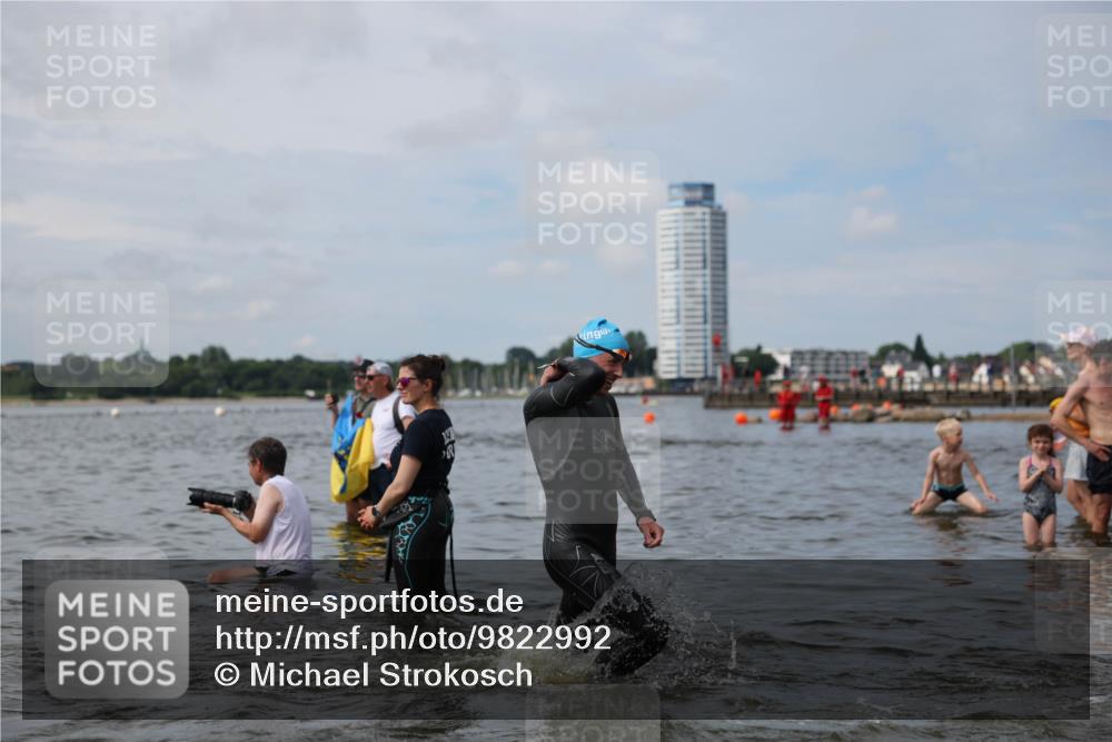 21.06.2026 - Viking Triathlon Michael Strokosch http://msf.ph/oto/9822992 21.06.2026 10:36:51 Schwimmen 68, 84, 87, 122, 186, 325, 364, 395, 407, 526, 606 meine-sportfotos.de