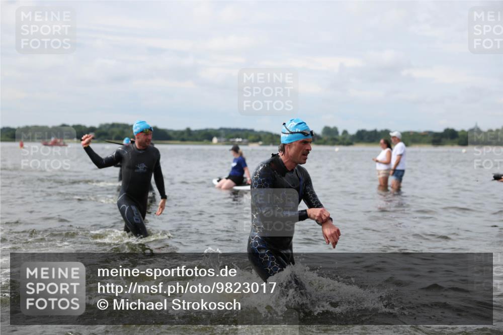 21.06.2026 - Viking Triathlon Michael Strokosch http://msf.ph/oto/9823017 21.06.2026 10:37:01 Schwimmen 84, 122, 142, 186, 325, 395, 407, 455, 553, 606 meine-sportfotos.de