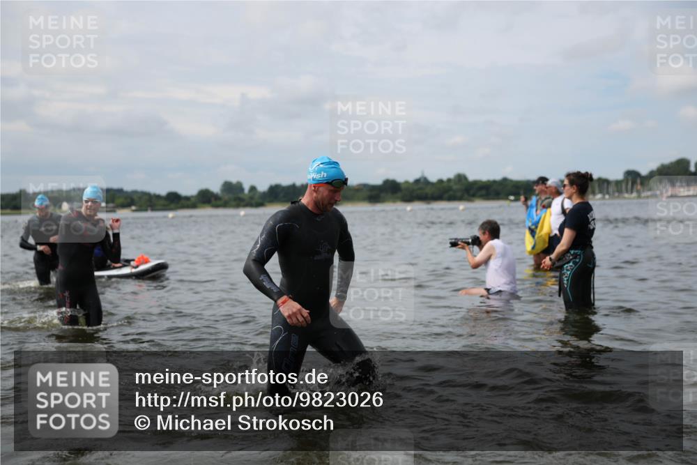 21.06.2026 - Viking Triathlon Michael Strokosch http://msf.ph/oto/9823026 21.06.2026 10:37:03 Schwimmen 84, 89, 142, 186, 325, 395, 407, 455, 553 meine-sportfotos.de