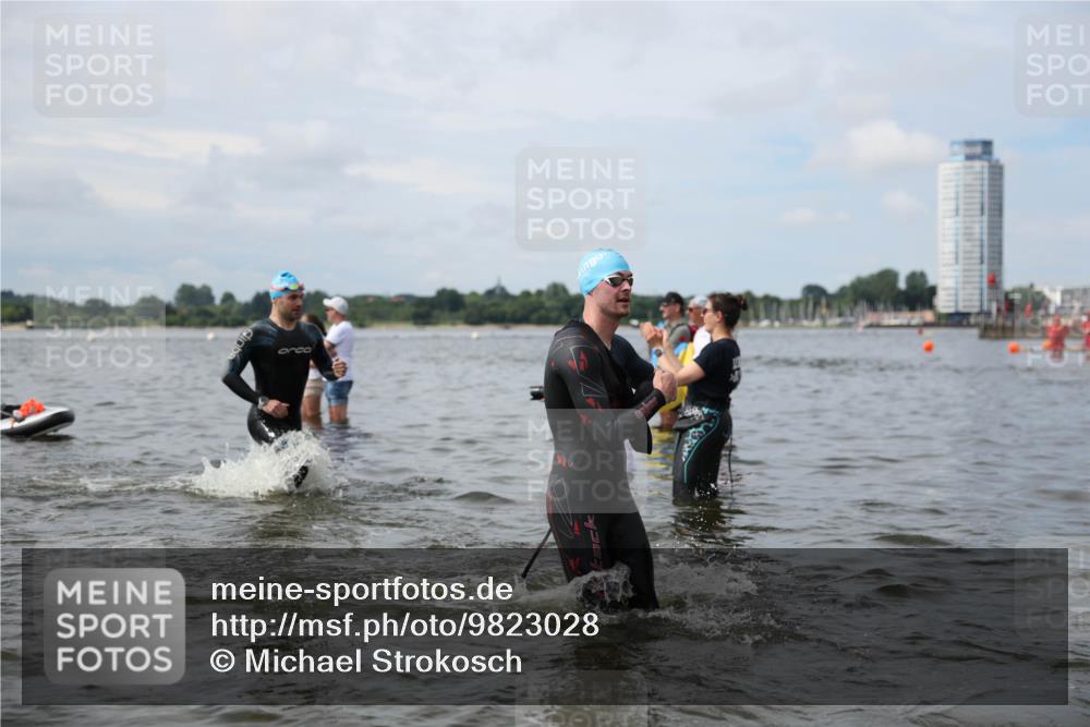 21.06.2026 - Viking Triathlon Michael Strokosch http://msf.ph/oto/9823028 21.06.2026 10:37:07 Schwimmen 64, 84, 89, 142, 186, 407, 455, 553 meine-sportfotos.de