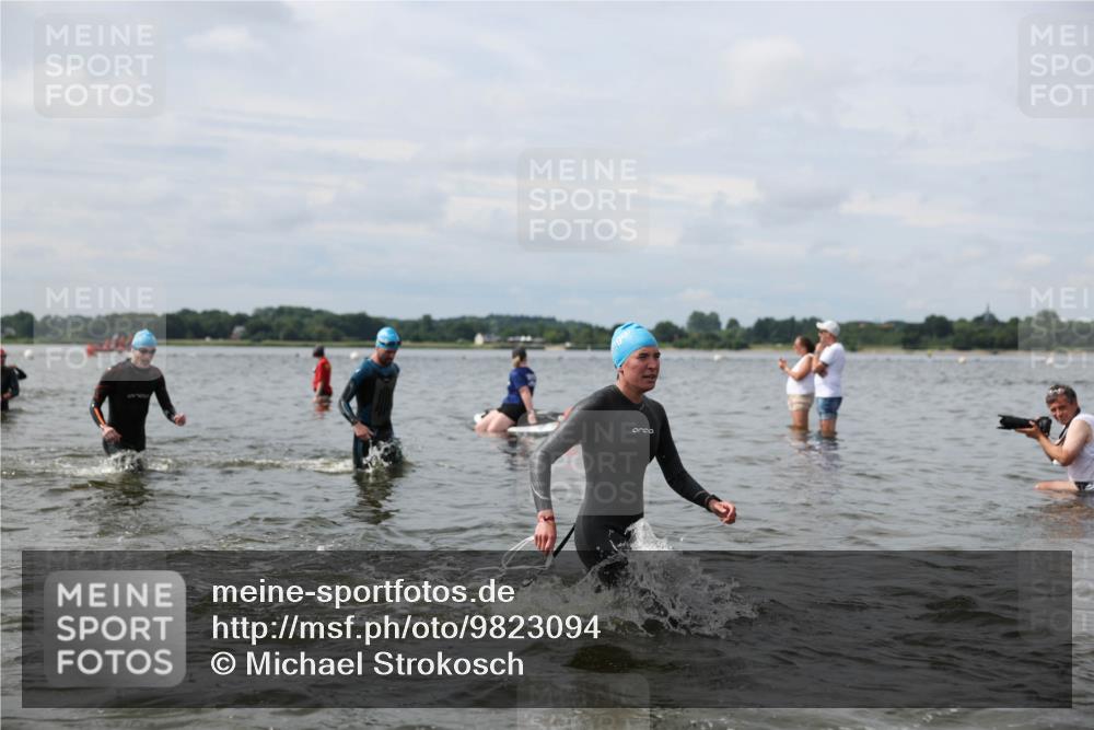 21.06.2026 - Viking Triathlon Michael Strokosch http://msf.ph/oto/9823094 21.06.2026 10:37:42 Schwimmen 171, 197, 239, 243, 285, 449, 467, 513, 545, 633 meine-sportfotos.de