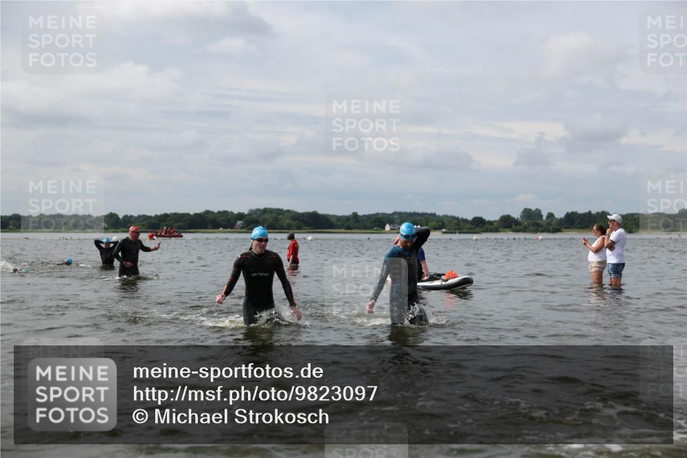 21.06.2026 - Viking Triathlon Michael Strokosch http://msf.ph/oto/9823097 21.06.2026 10:37:43 Schwimmen 171, 197, 239, 243, 285, 449, 467, 513, 633 meine-sportfotos.de