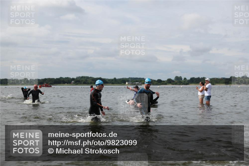 21.06.2026 - Viking Triathlon Michael Strokosch http://msf.ph/oto/9823099 21.06.2026 10:37:44 Schwimmen 171, 197, 243, 285, 449, 467, 513, 633 meine-sportfotos.de