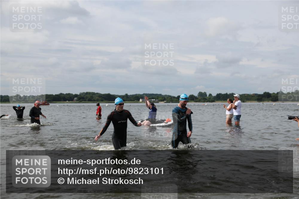 21.06.2026 - Viking Triathlon Michael Strokosch http://msf.ph/oto/9823101 21.06.2026 10:37:44 Schwimmen 171, 197, 243, 285, 449, 467, 513, 633 meine-sportfotos.de