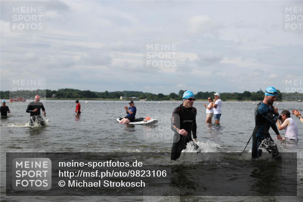 21.06.2026 - Viking Triathlon Michael Strokosch http://msf.ph/oto/9823106 21.06.2026 10:37:46 Schwimmen 171, 197, 241, 243, 285, 449, 467, 513, 633 meine-sportfotos.de